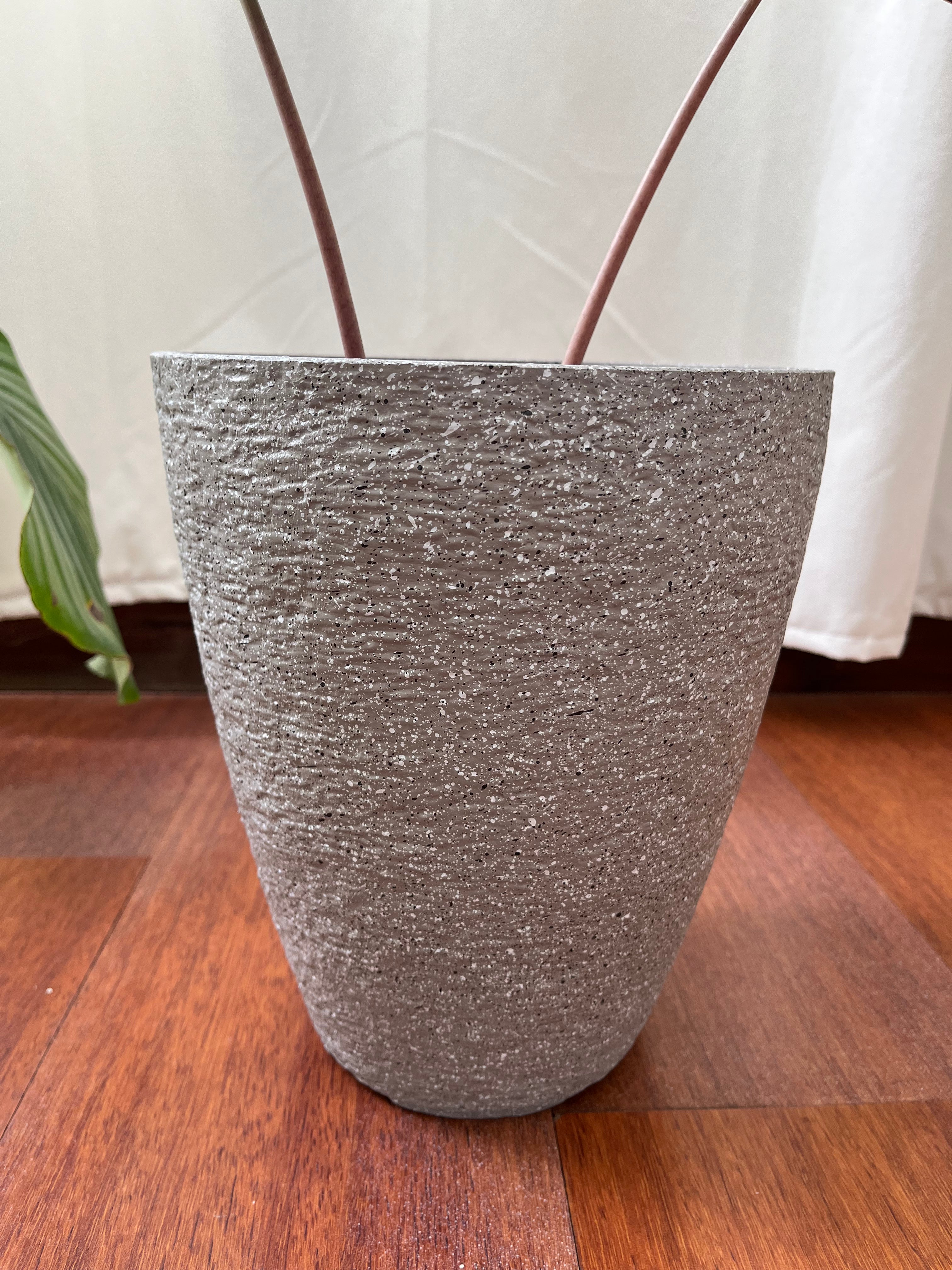 MACETA STONE