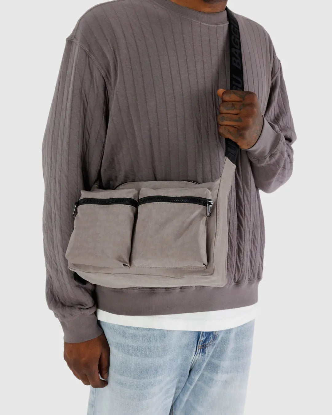 MEDIUM CARGO CROSSBODY- DOVE