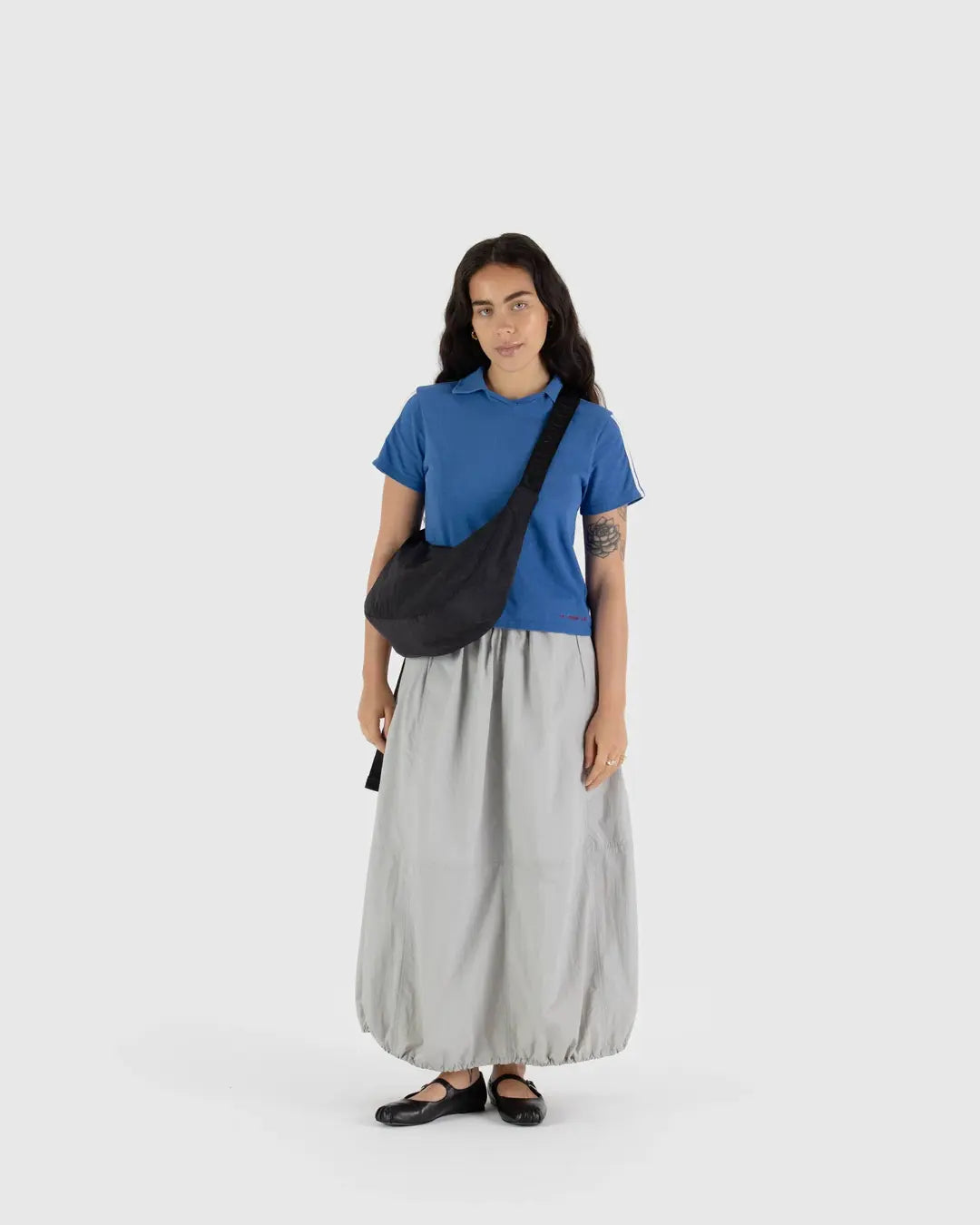MEDIUM NYLON CRESCENT BAG-BLACK